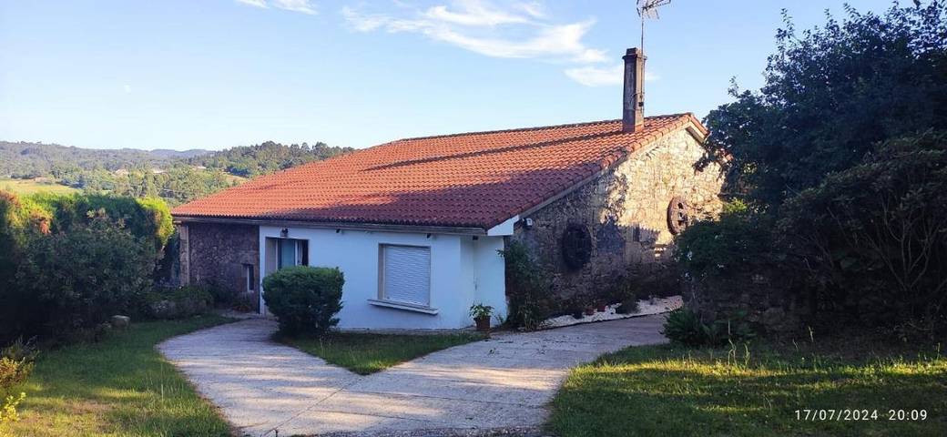 Casa de vacaciones para 10 personas, con vistas y jardín, Se admiten mascotas - 1