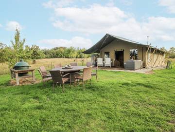 Hut for 8 People in Worcestershire, West Midlands, Photo 1