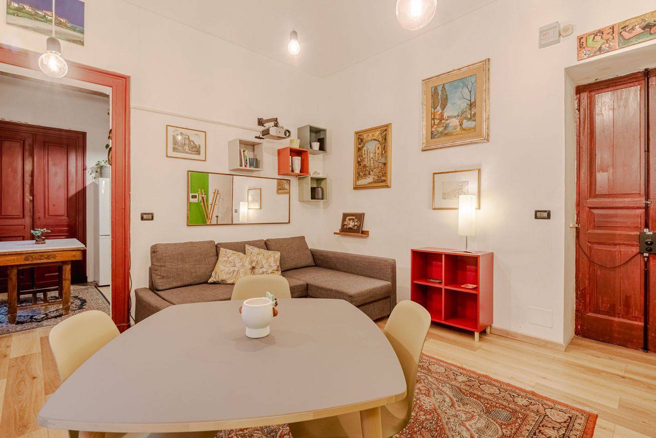 Ganze Wohnung, Ferienwohnung für 2 Personen mit Garten in Turin, Turin Provinz