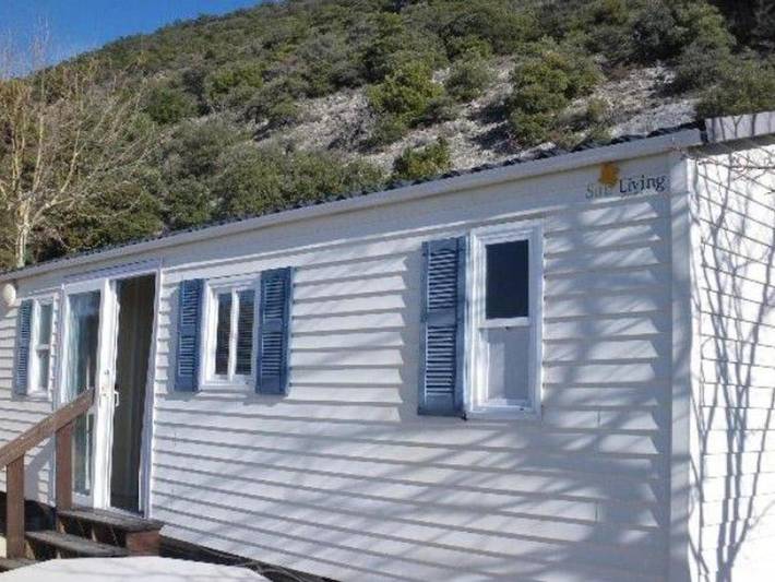 Camping pour 4 personnes, avec Piscine