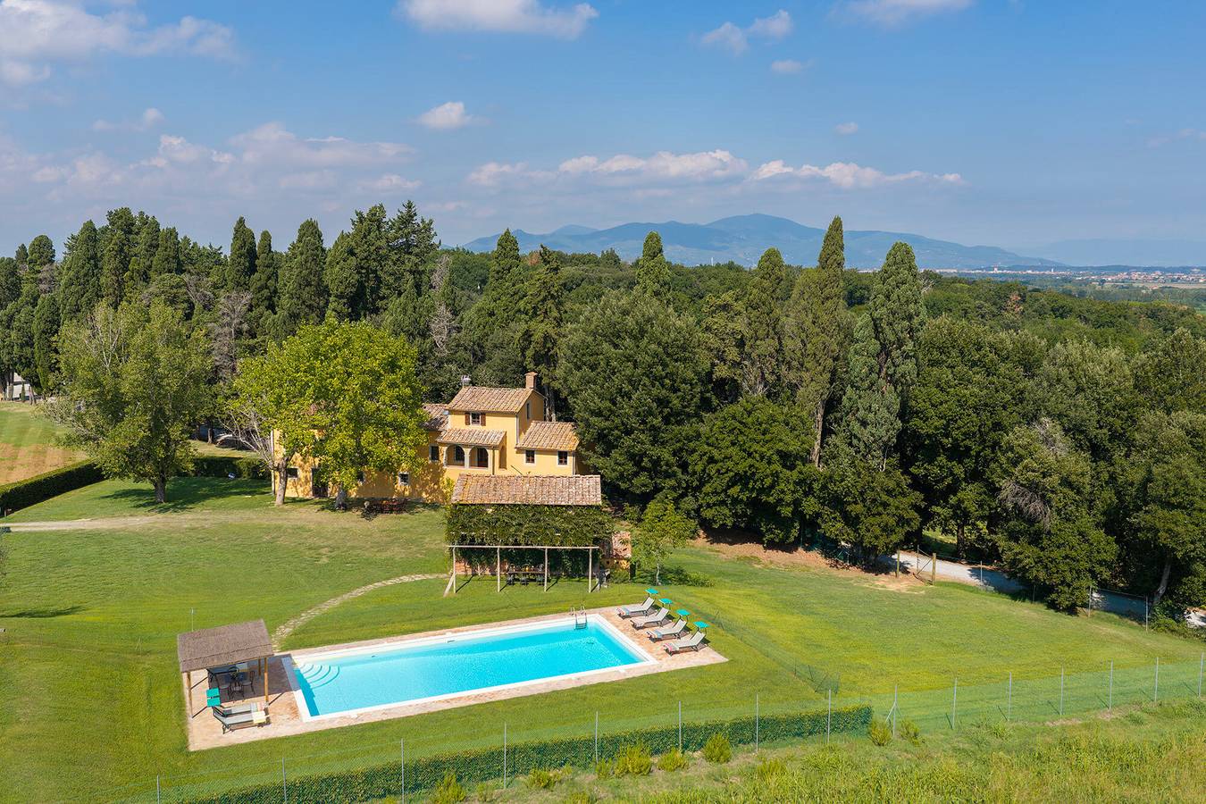 Villa Del Poggio D'Oro 8, Emma Villas in Ponsacco, Pisa e dintorni