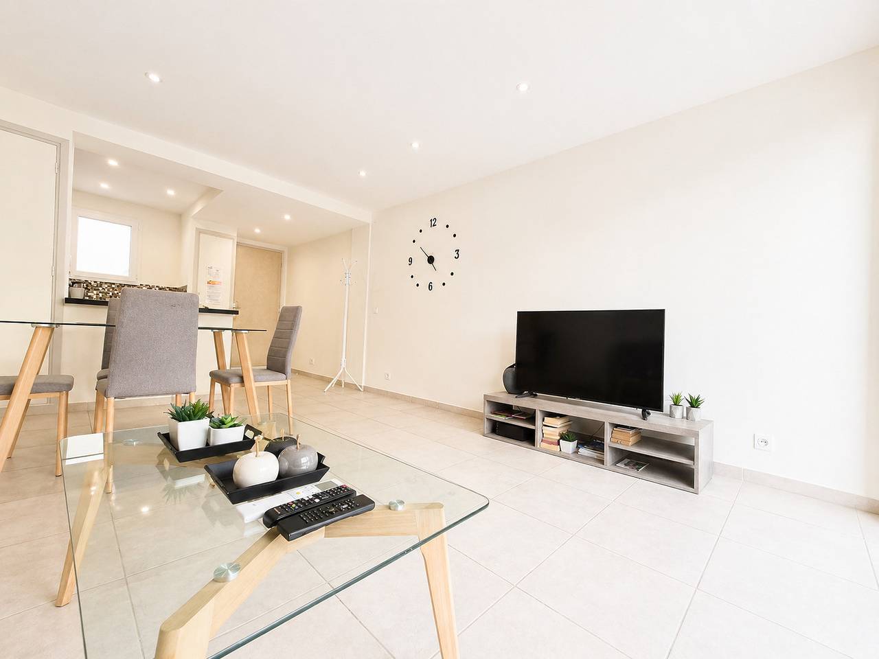 Ganze Wohnung, Le Cèdre in Cannes, Mittelmeerküste (Frankreich)