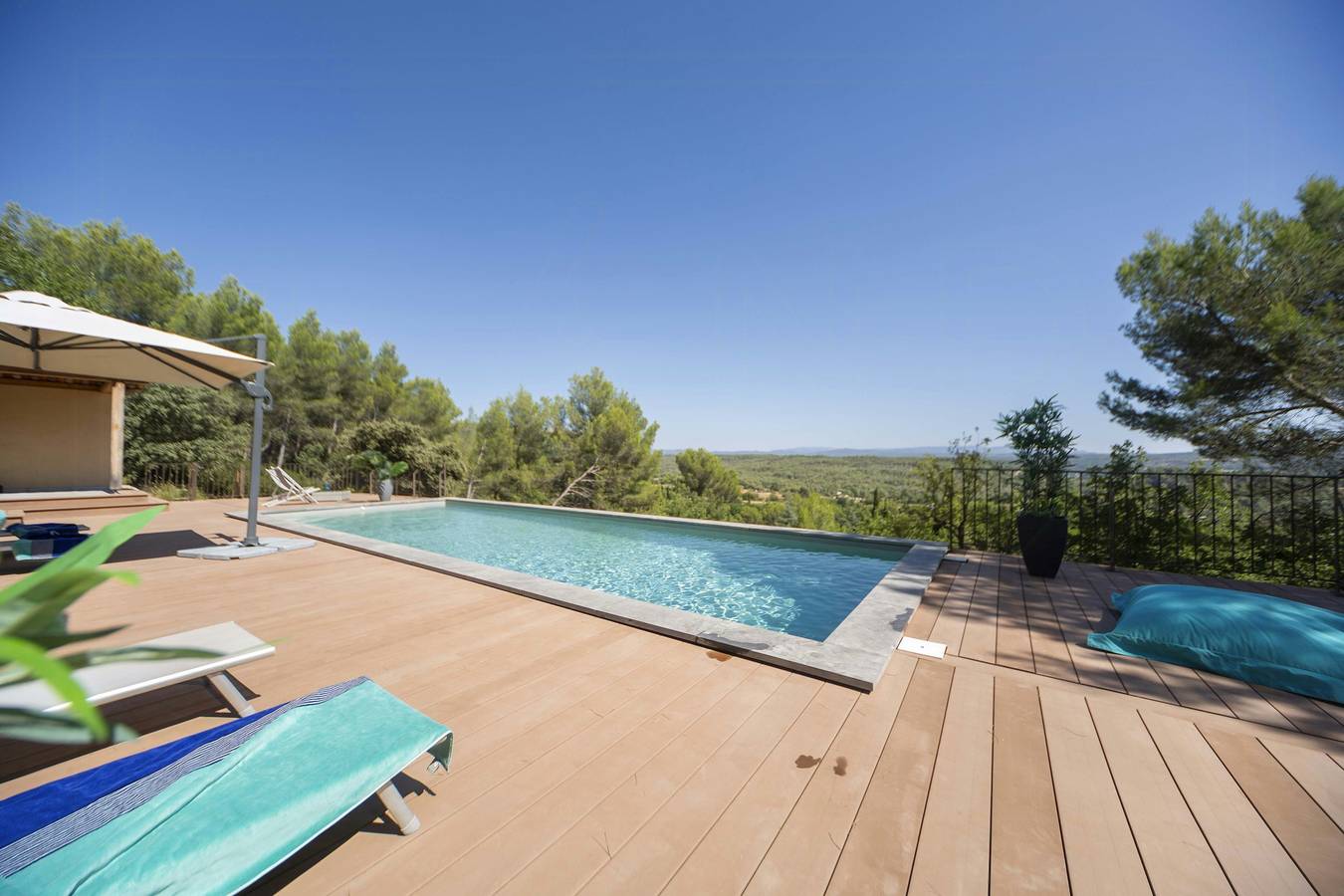 Superbe villa provençale avec piscine près d'Aix in Le Tholonet, Région d'Aix-en-Provence