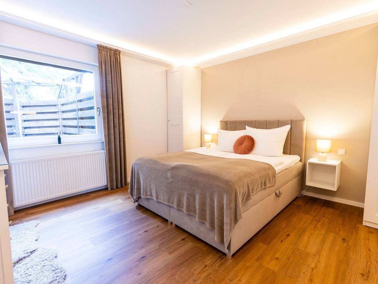 Ganze Ferienwohnung, Smartfewo: Suite | Zentral | Terrasse | Parkplatz - Smartfewo: Suite | Zentral | Terrasse | Parkplatz in Zwischenahner Meer, Bad Zwischenahn