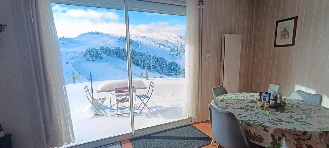 Apartamento de vacaciones para 4 personas, con jardín y vistas - 1