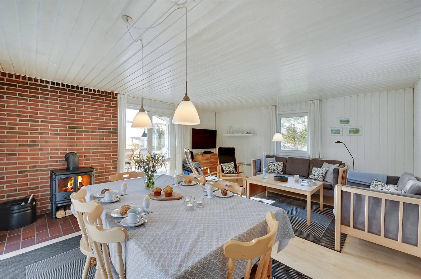 Amazing home in Hvide Sande w/ 3 Bedrooms, Sauna and Wifi in Bjerregård, Holmsland Klit