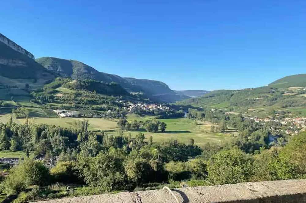 Character house with exceptional view in Compeyre, Parc naturel régional des Grands Causses