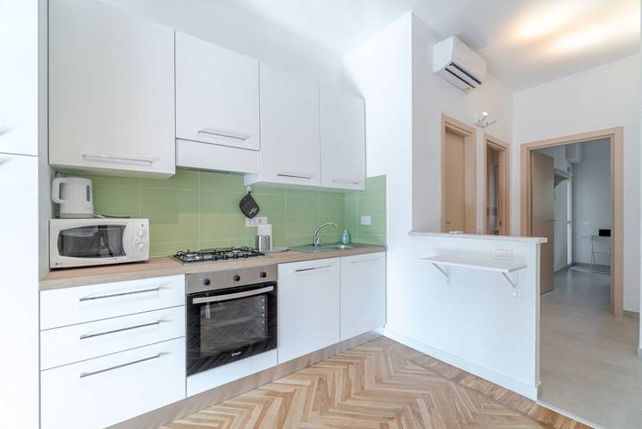 Apartamento entero, Apartamento de vacaciones para 4 personas con balcón/terraza in Asti, Asti (Municipio)