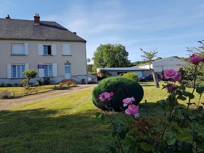 Location de vacances pour 10 personnes, avec Terrasse ainsi que Jardin et Vue à Montsauche-les-Settons