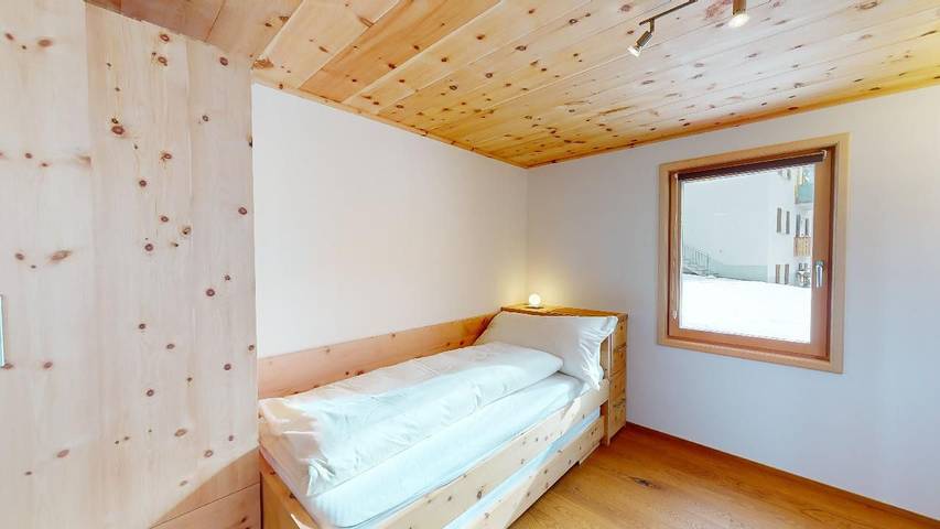 Ferienwohnung für 2 Personen, mit Garten in Pontresina - 4