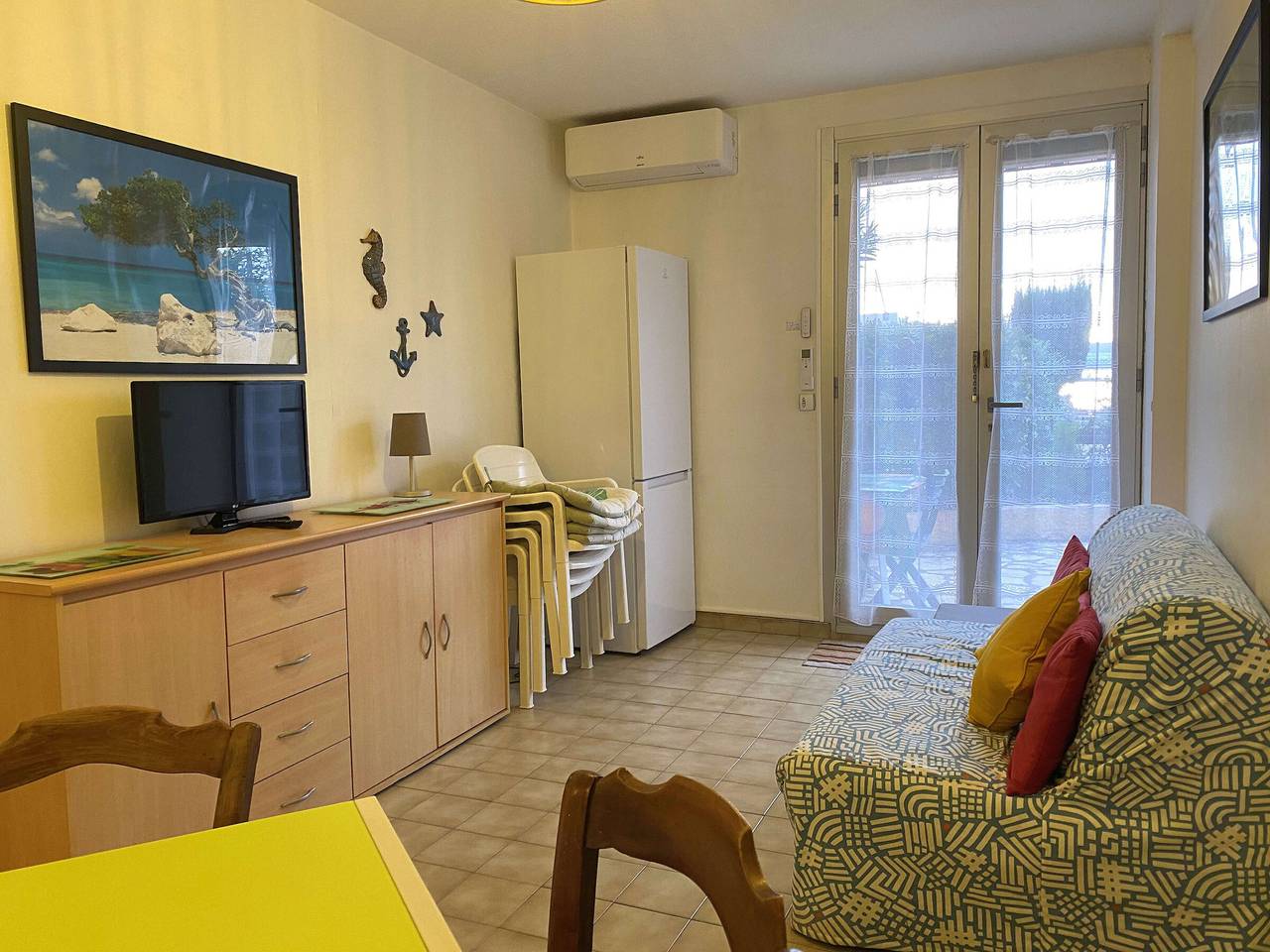 Apartamento entero, Hermoso Apartamento T2 con Terraza Privada, a Pasos del Estanque de Thau y con Wifi in Balaruc-les-Bains, Côte d'Améthyste