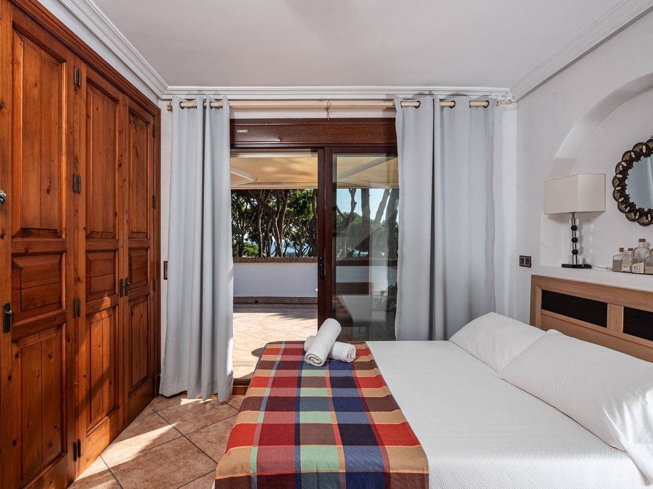 Villa Goval in Playa Cabopino, Marbella