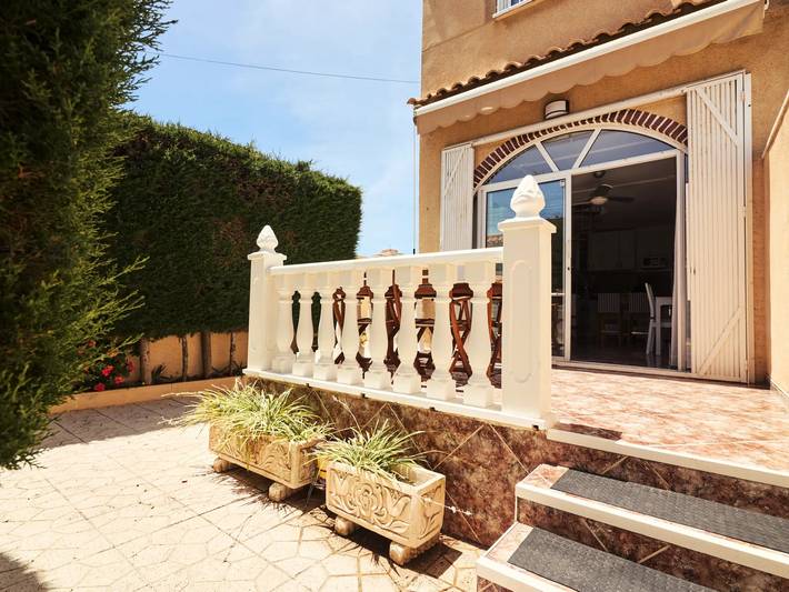 Casa rural para 4 personas, con Balcón además de Terraza y Jardín en Torrevieja - 3