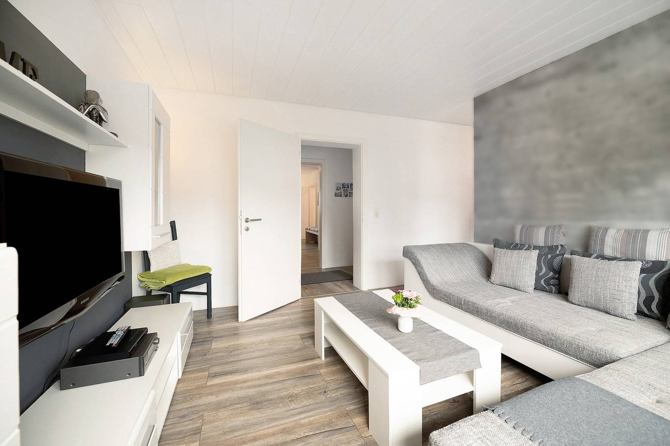 Ganze Wohnung, Ferienwohnung 'My Suite Home' mit Wlan in Illingen, Saar-Nahe-Bergland