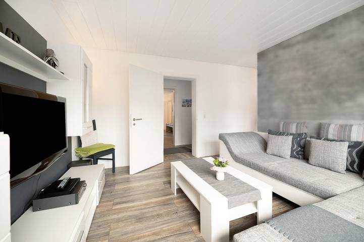 Entire apartment, Apartment 'Ferienwohnung My Suite Home' with Wi-Fi in Illingen, Landkreis Neunkirchen