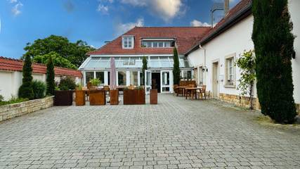 Ferienwohnung für 7 Personen, mit Sauna und Balkon in Neustadt an der Weinstraße