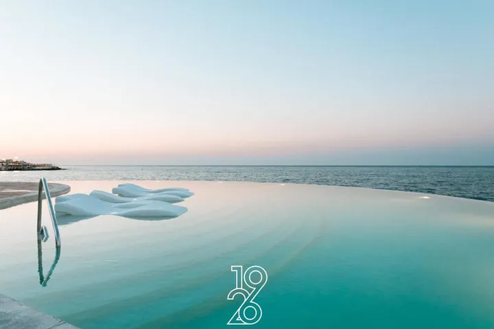 Hotel para 2 pessoas, com piscina e terraço e ainda sauna - 1