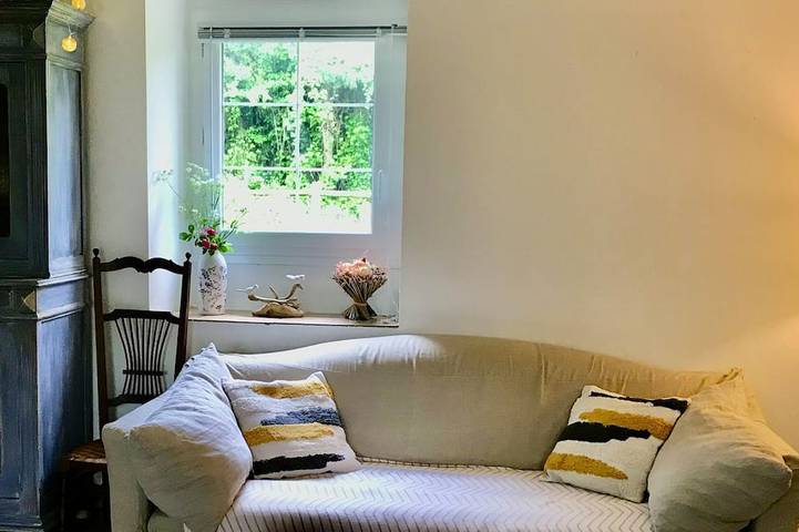 Location de vacances pour 2 personnes, avec piscine à Lolme - 4