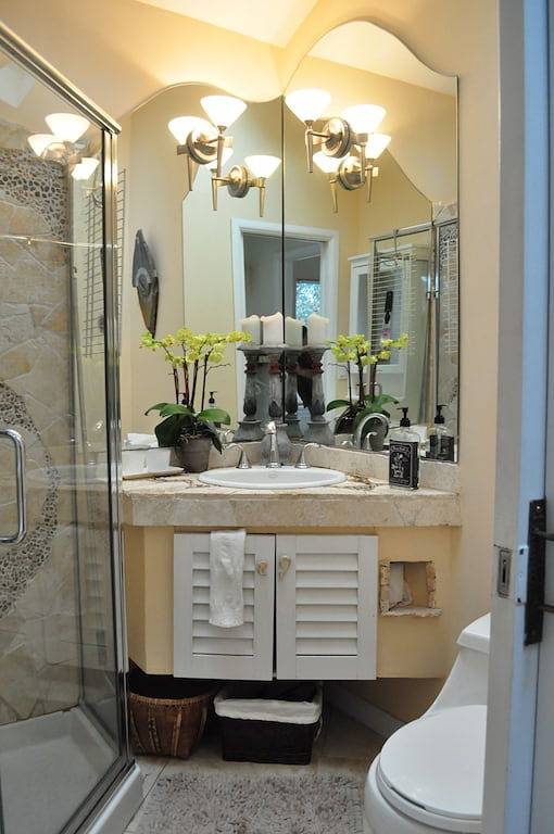 Log Cabin for 2 People in Oakland, San Francisco Bay Area