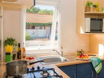 Mobil Home pour 2 Personnes dans Nans-les-Pins, Parc naturel régional de la Sainte-Baume, Photo 3