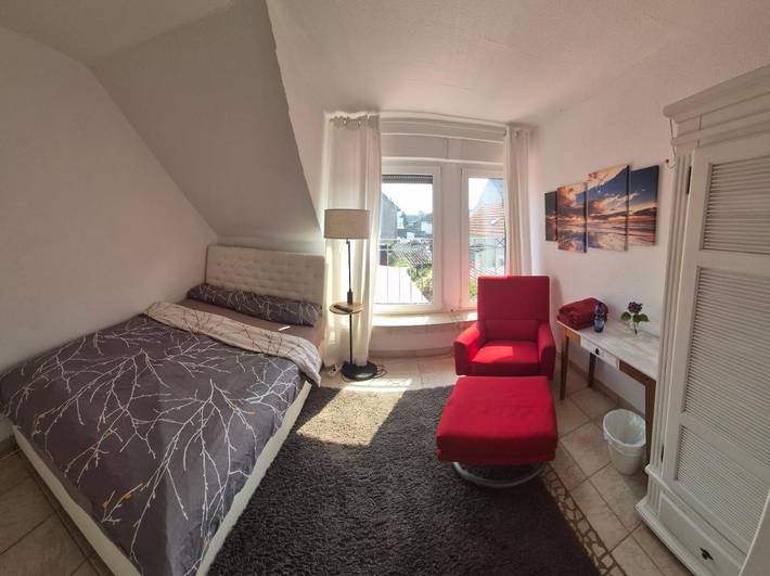 Ferienwohnung für 2 Personen, mit Garten und Terrasse in Köln - 3
