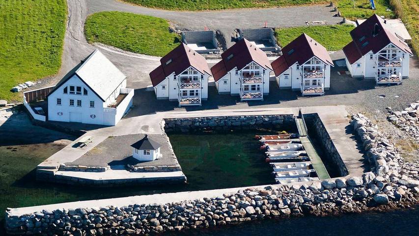 Ferienhaus für 7 Personen, mit Terrasse und Whirlpool in Åram