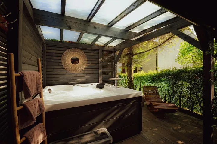 Ferienwohnung für 2 Personen, mit Garten und Whirlpool sowie Sauna, mit Haustier - 1