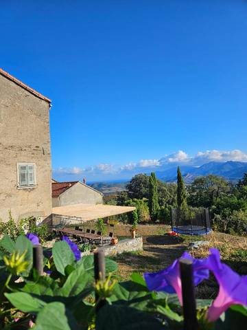 Gîte pour 4 personnes, avec jardin à Rapale
