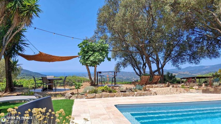 Ferienwohnung für 2 Personen, mit Pool und Garten auf Korsika - 2