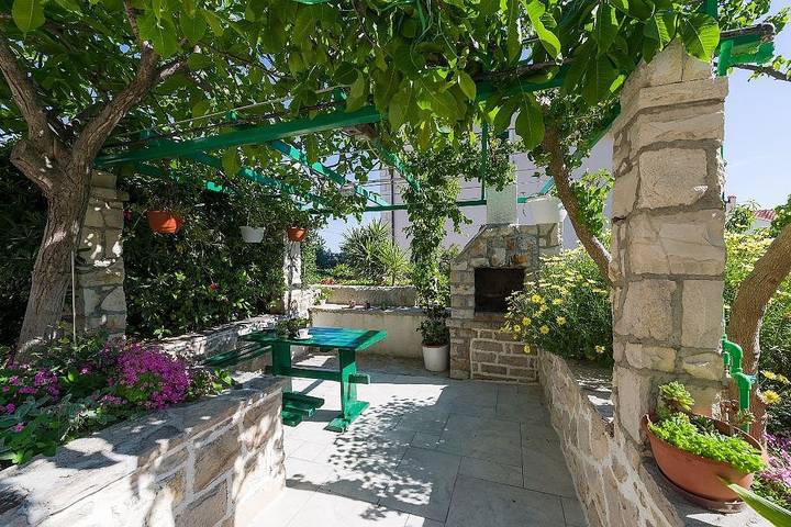 Gîte pour 2 personnes, avec terrasse, animaux acceptés à Bol - 3