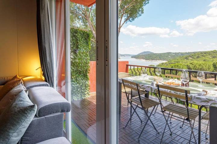 Casa rural para 9 personas, con balcón además de vistas al lago y vistas en Cuenca del Alberche - 2