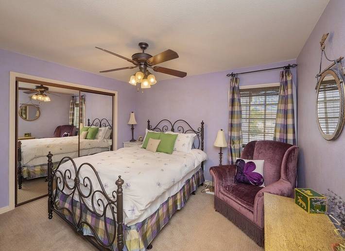 Vacation rental for 8 people, with yard, with pets in Horseshoe Bay