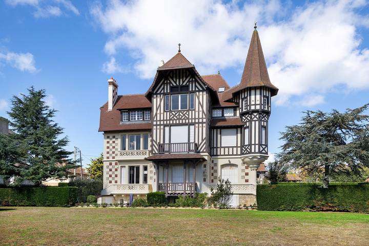 Chambre d’hôtes avec Wi-Fi à Cabourg in Cabourg, Région de Caen