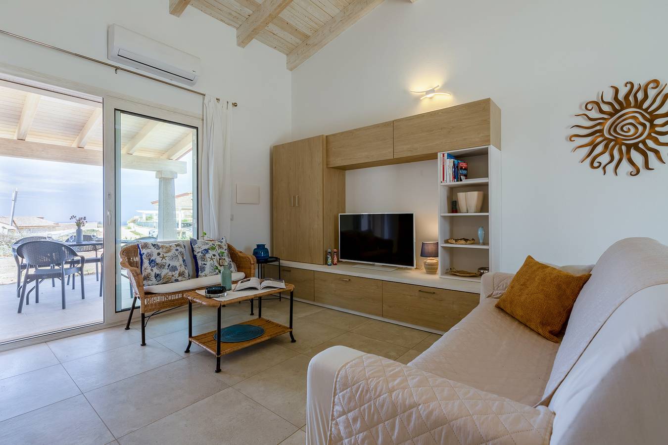 Villa 'Mary's' con vistas al mar y aire acondicionado in Trinità d'Agultu e Vignola, Olbia-Tempio