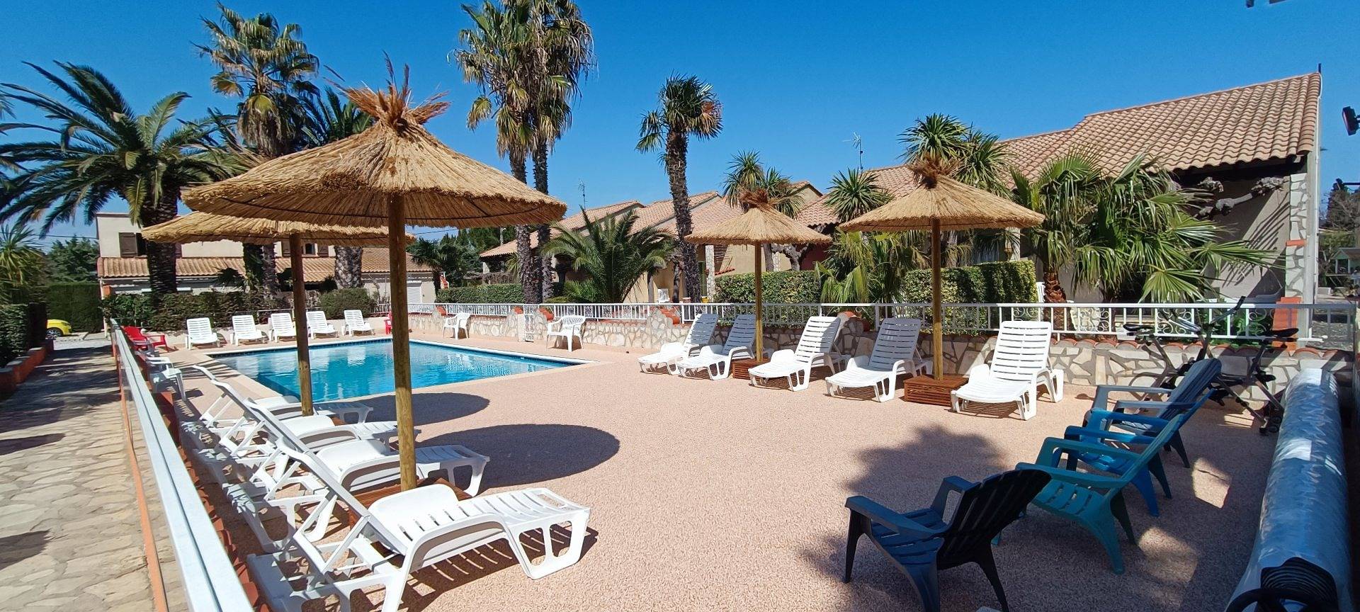 Gîte la Capelle para 7 personas, con piscina in Roquefort-des-Corbières, Region de Narbonne