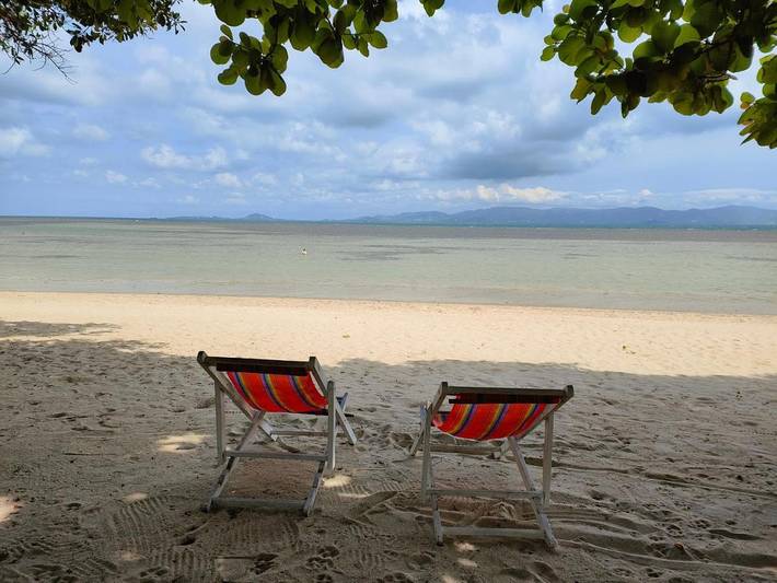 Location de vacances pour 2 personnes, avec jardin ainsi que piscine et terrasse dans Koh Phangan