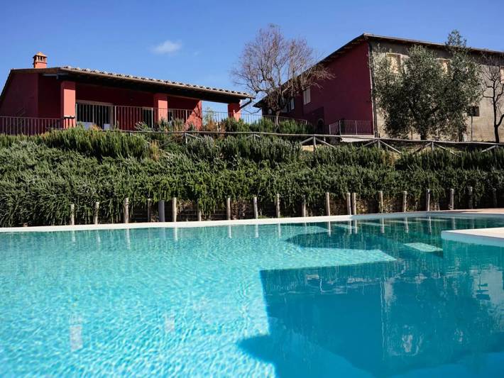 Chalet para 16 personas, con piscina y terraza - 1