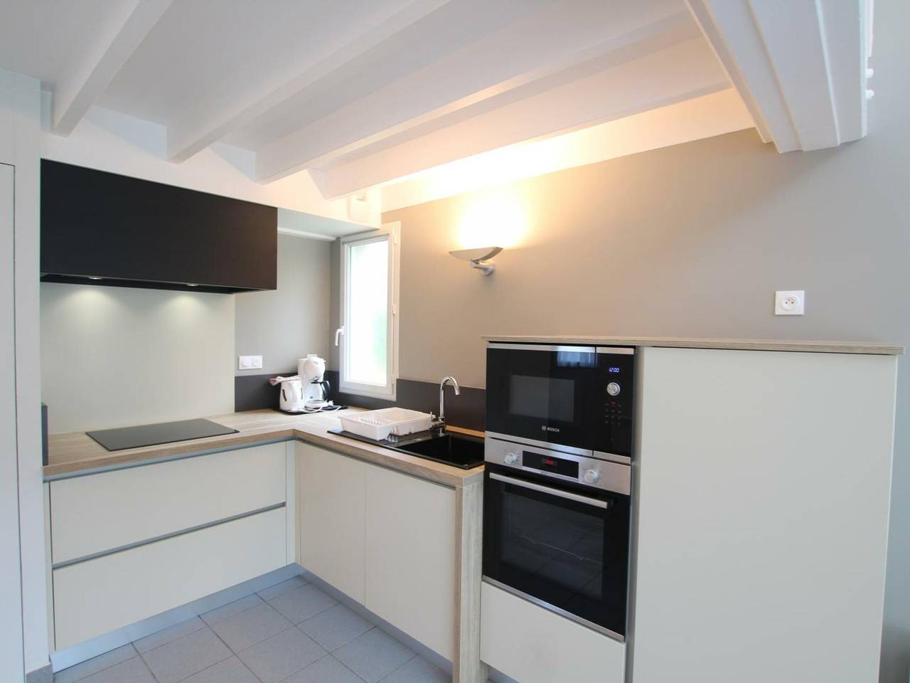 Maison spacieuse près des dunes à La Hague, 3 chambres, terrasse, Bbq, parking, animaux acceptés in Biville, La Hague