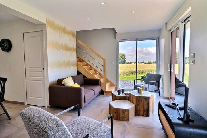 Gîte pour 4 personnes, avec Terrasse et Jardin à Plouhinec (Morbihan)