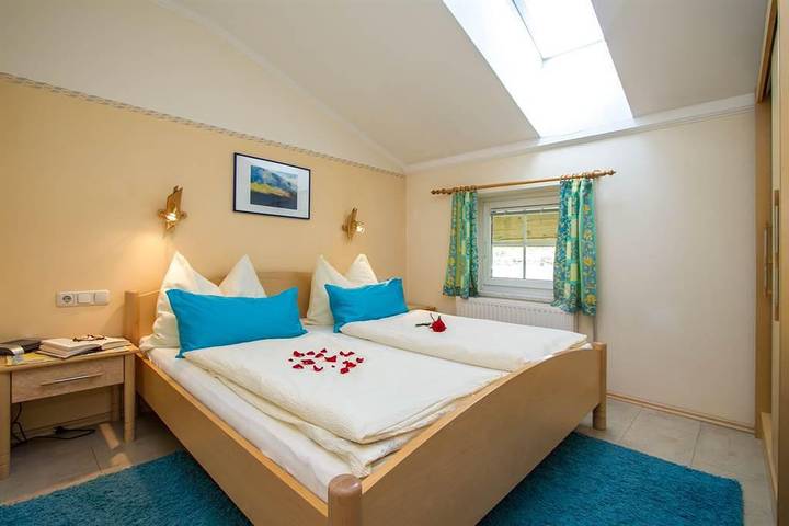 Ganze Ferienwohnung, Doppelzimmer mit Dusche, Wc in Leogang, Pinzgau