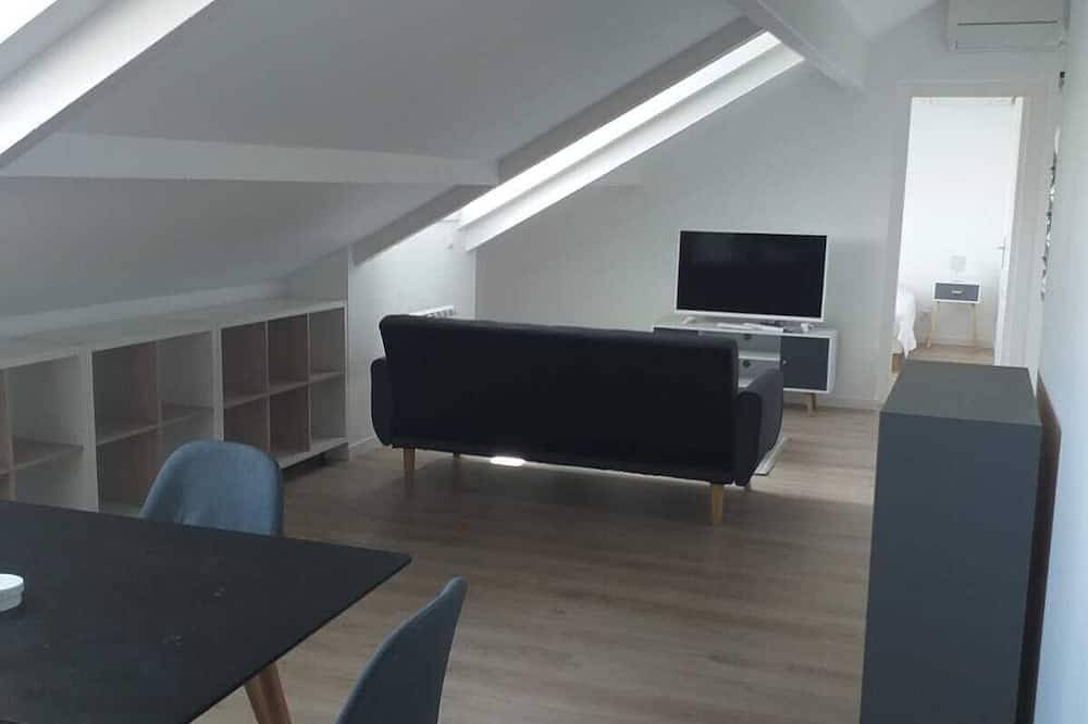 Location Meublée F2 in Pontault-Combault, Seine-et-Marne