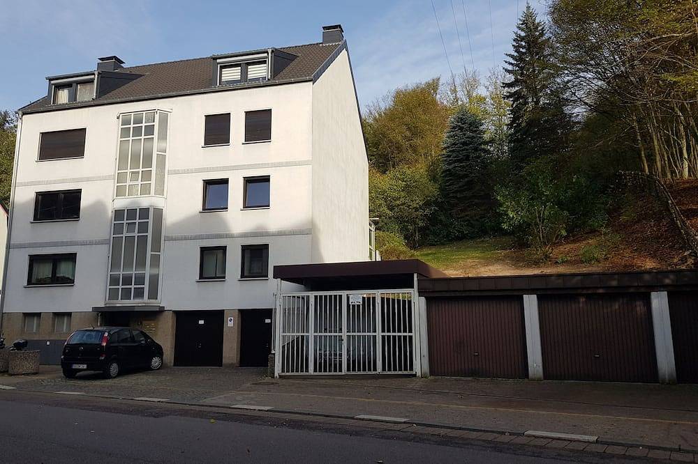 Ganze Wohnung, Ferienwohnung in Zentrumnähe in Saarbrücken, Saargau
