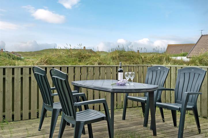 Amazing home in Ringkøbing w/ Wifi, Sauna and 3 Bedrooms in Ringkøbing, Holmsland Klit
