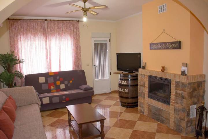 Casa rural para 7 personas, con terraza, Se admiten mascotas en Parque natural de las Lagunas de Ruidera - 2