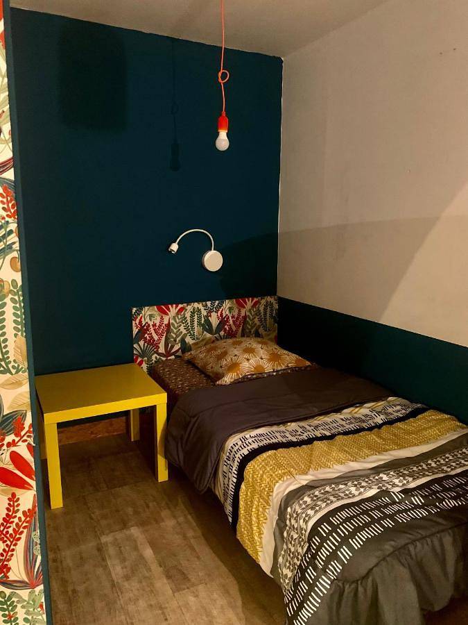 Location de vacances pour 2 personnes, avec terrasse ainsi que piscine et jardin à Condom - 3