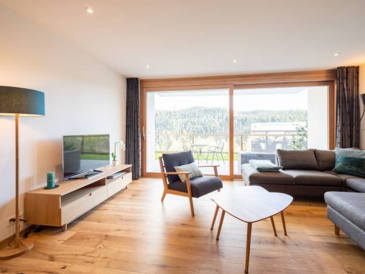 Ganze Wohnung, Ferienwohnung für 6 Personen mit Terrasse in Flims-Dorf, Flims