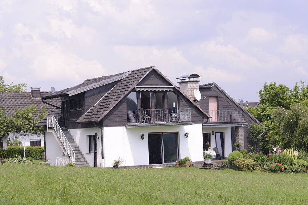 Ganze Wohnung, Ferienwohnung am Waldrand in Engelskirchen, Oberbergischer Kreis