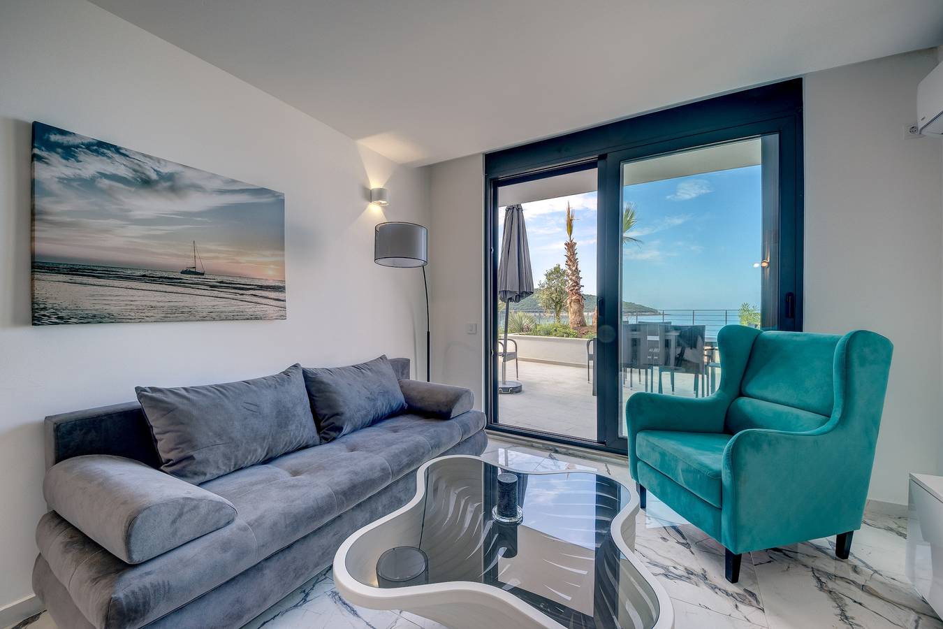 Ganze Ferienwohnung, Sea Salt Apartment in Opština Ulcinj