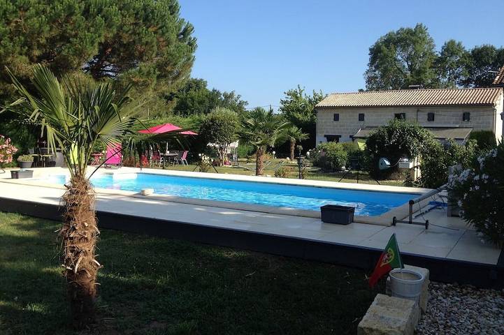 Gîte pour 6 personnes, avec Terrasse et Jardin