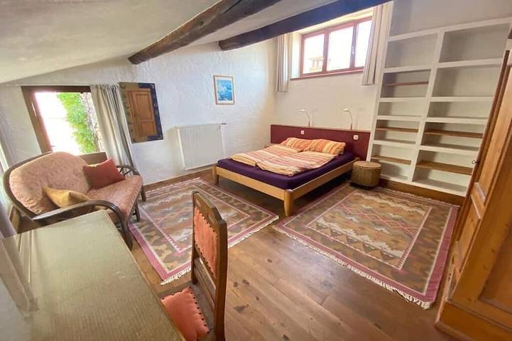 Gîte pour 4 personnes, avec terrasse et jardin, animaux acceptés à Lioux - 3